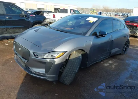 2024 Jaguar I-Pace R-Dynamic Hse from USA, damaged, VIN SADHM2S10R1631772